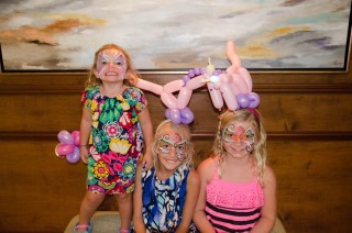 Unicorns- balloon-artistry-face-painting-hyatt