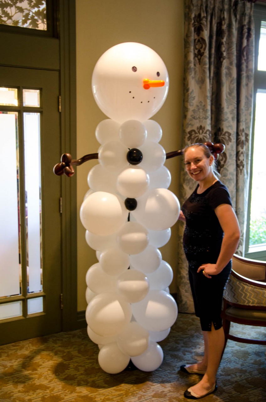 A 7 foot balloon column snowman in Naples